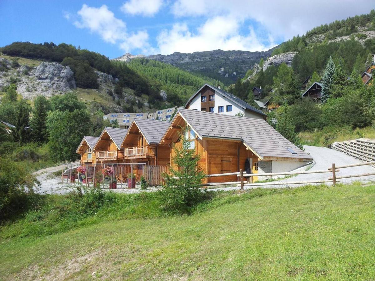 Chalet 6 Pers Avec Spa, Terrasse Plein Sud A Saint-Michel-De-Chaillol - Fr-1-393-22 Eksteriør bilde